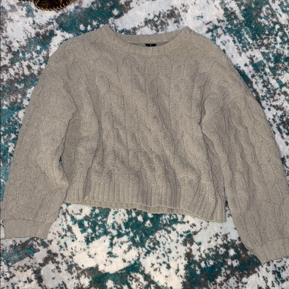 Balloon sleeve cropped sweater light green